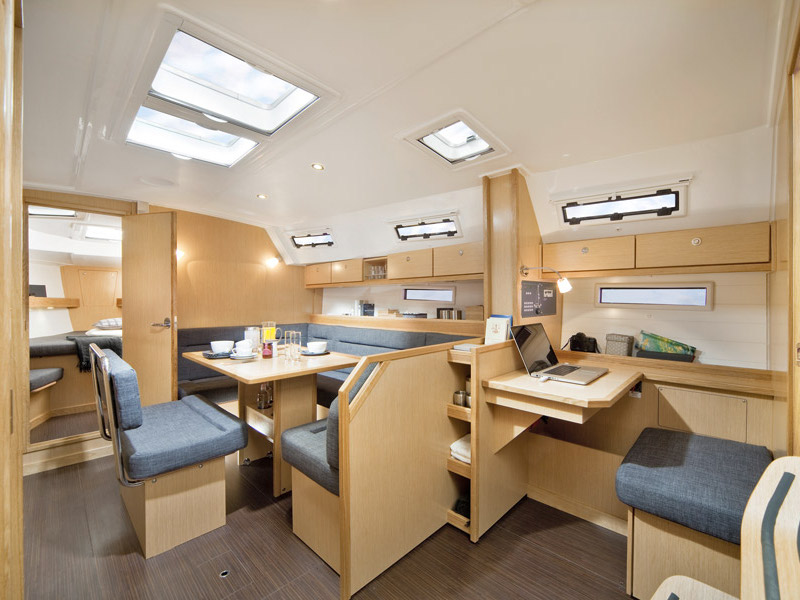 Bavaria 40 cruiser