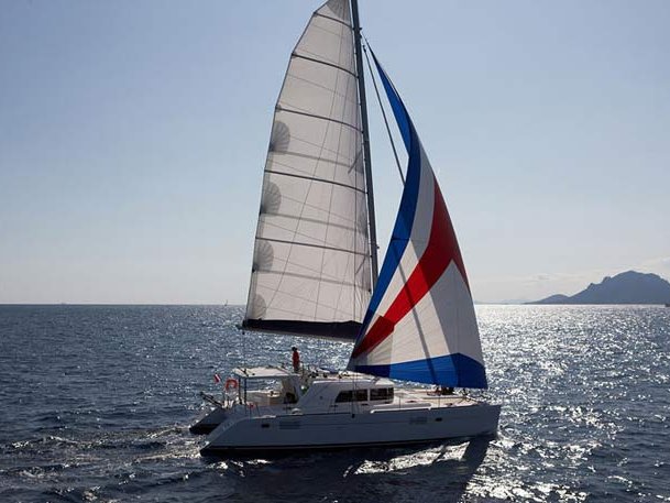 Lagoon 440
