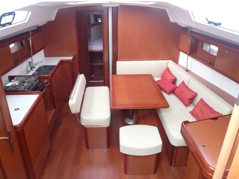 Oceanis 43