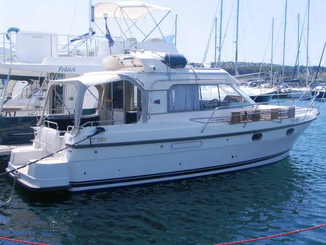 Nimbus 320 Coupe