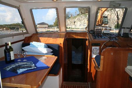Adria Vektor 1002