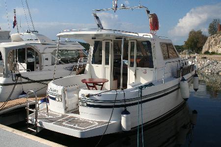 Adria Vektor 1002