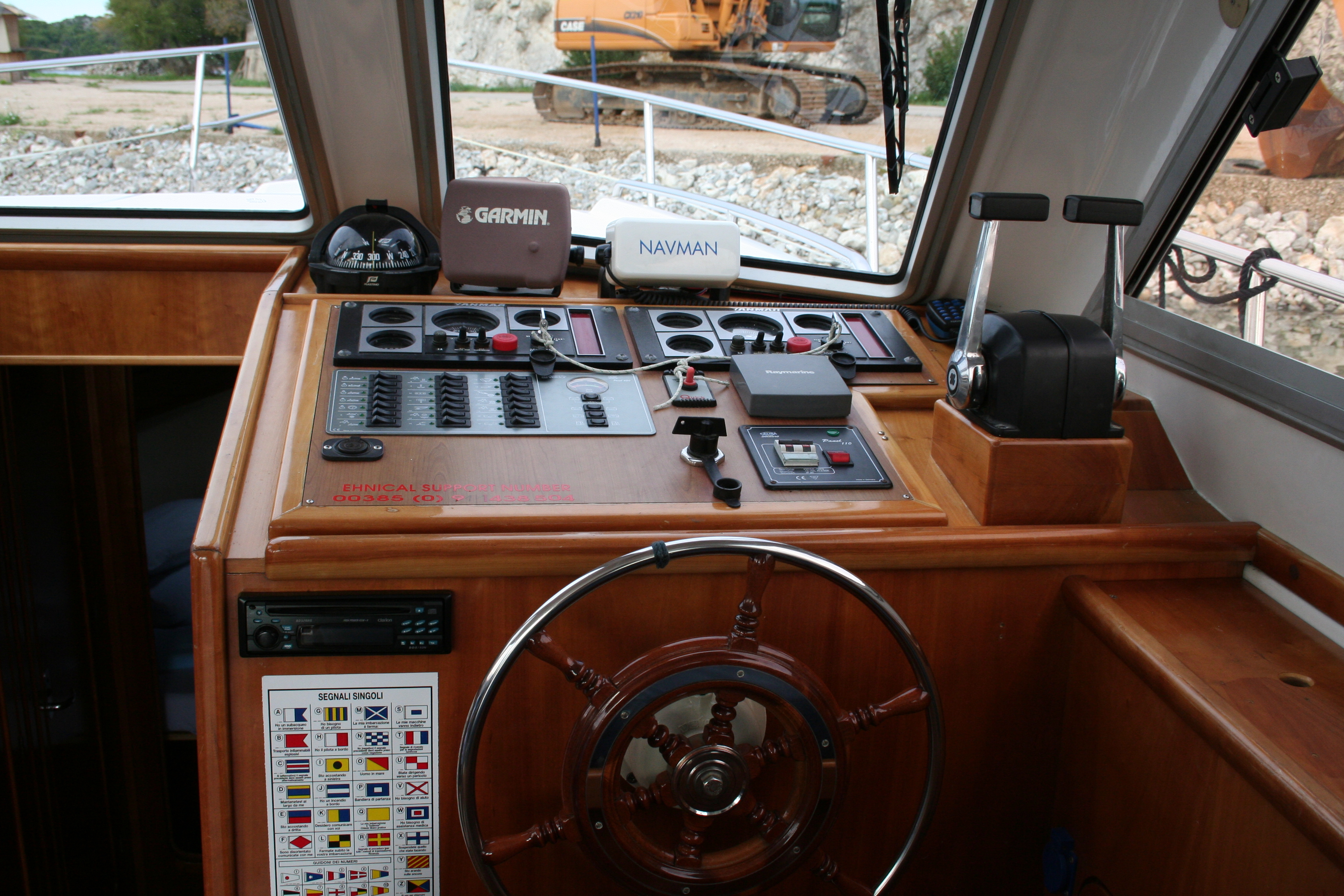 Adria Vektor 1002