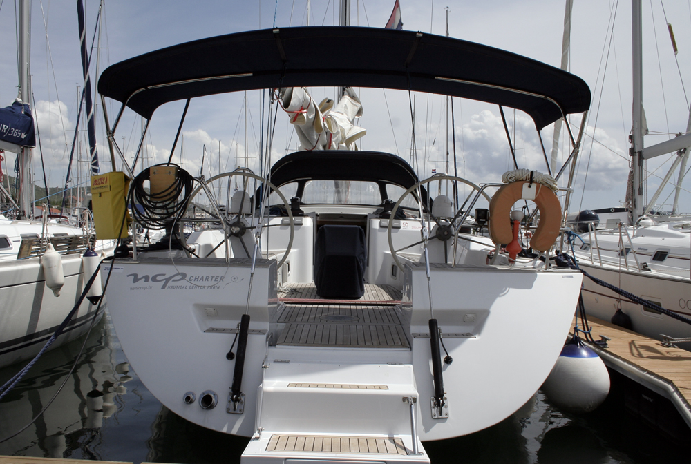 Grand Soleil 56