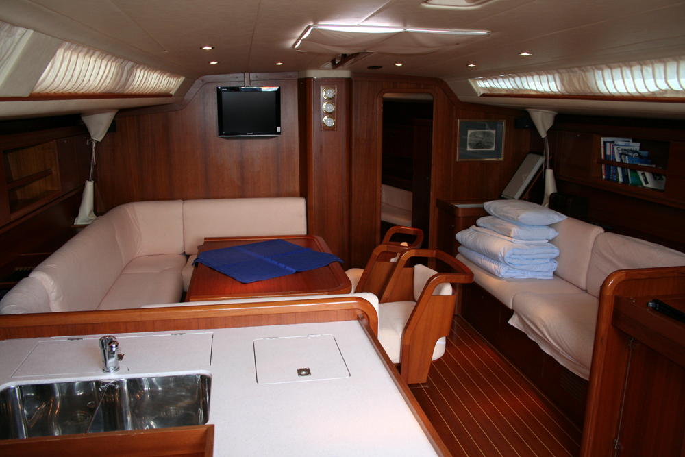 Grand Soleil 56