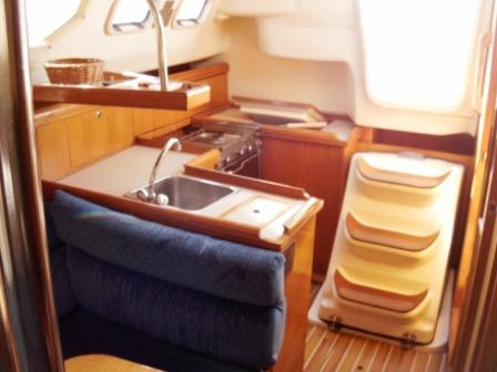 Hunter 326