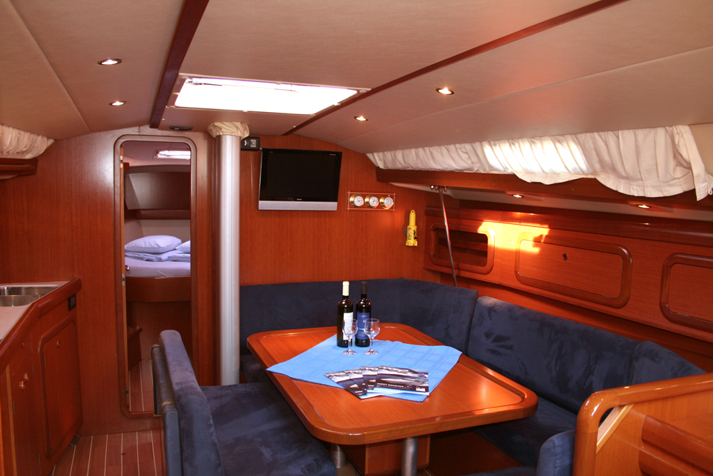 Grand Soleil 43