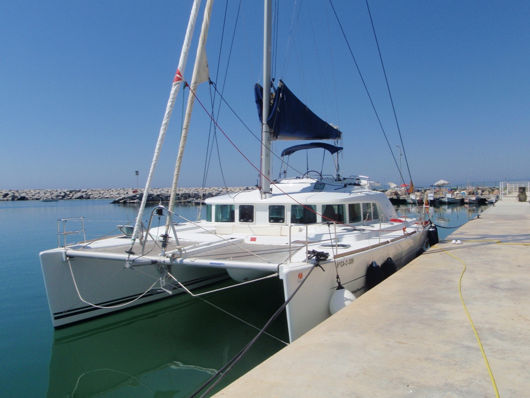 LAGOON 440