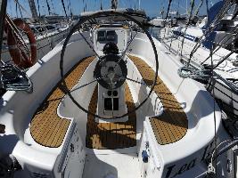 Bavaria 32