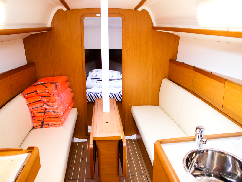 Sun Odyssey 33i 