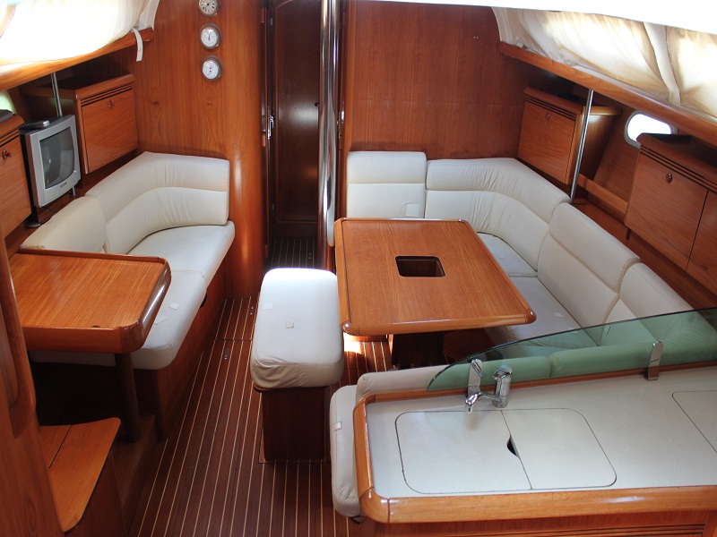 Sun Odyssey 43 