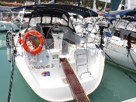 Oceanis 393 