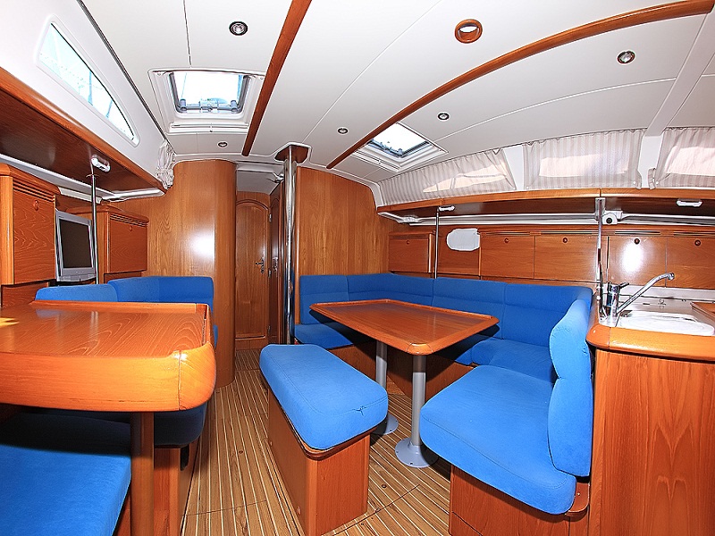 Sun Odyssey 43 