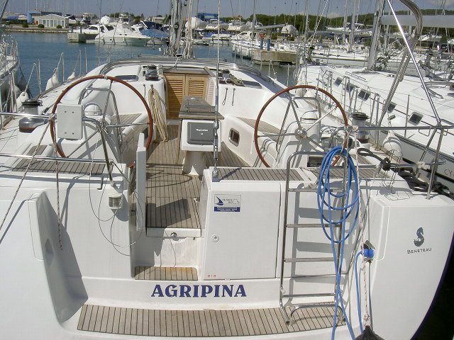 Oceanis 54