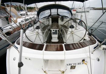 Bavaria 44