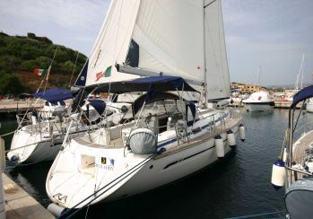 Bavaria 44