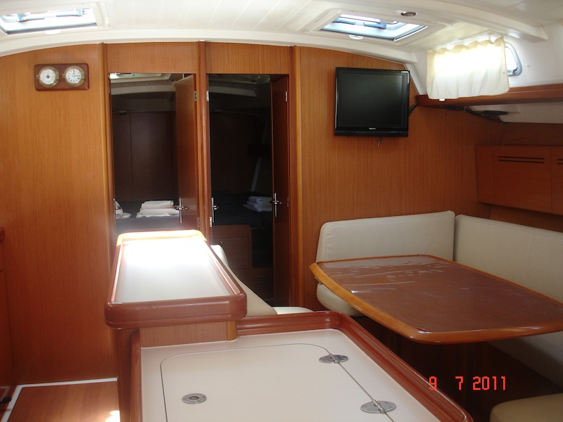 Cyclades 50.5
