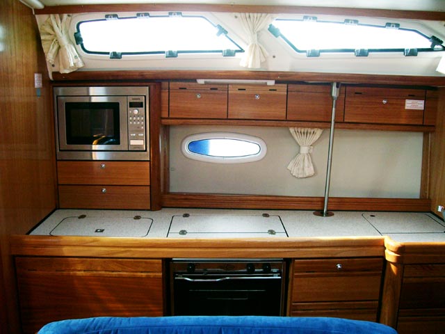Bavaria 40