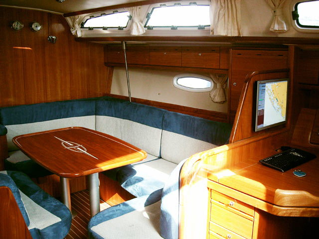 Bavaria 40