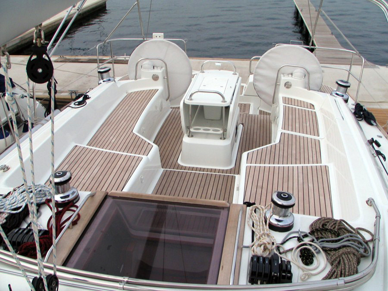 Jeanneau 53