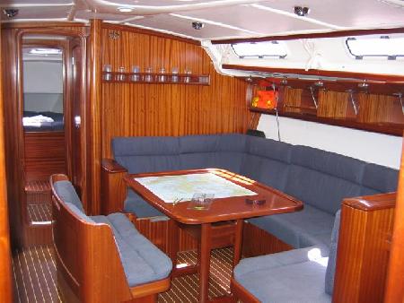 Bavaria 44