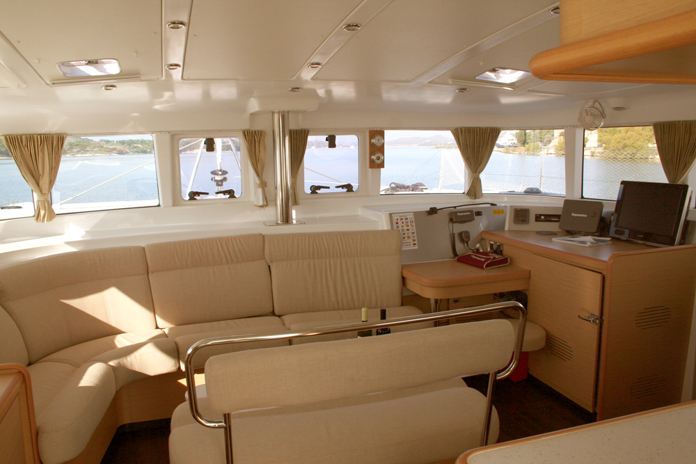 Lagoon 440