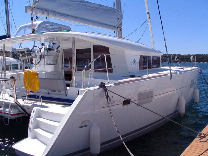 Lagoon 400