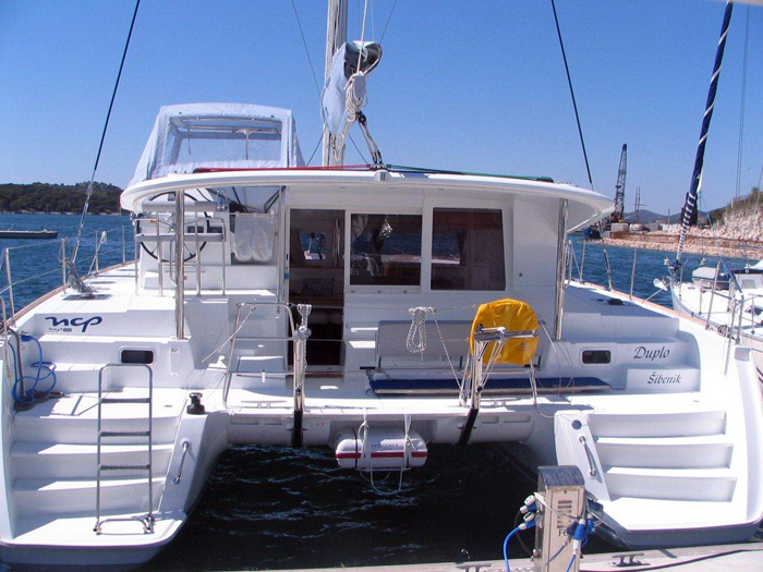 Lagoon 400