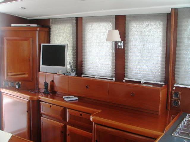 Benetau S. Trawler 42