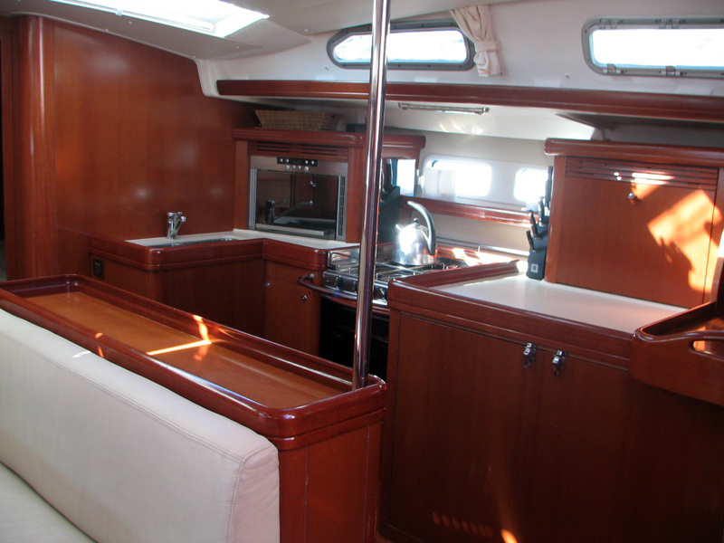 Oceanis Clipper 523