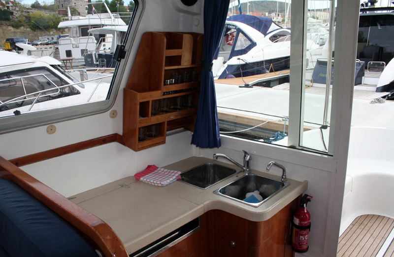 Adria Vektor 1002