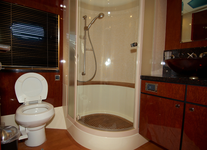 Fairline Squadron 74