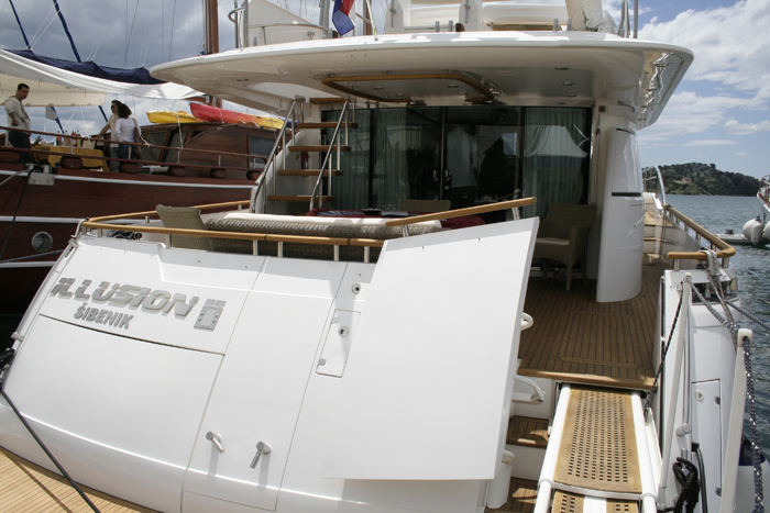 Fairline Squadron 74