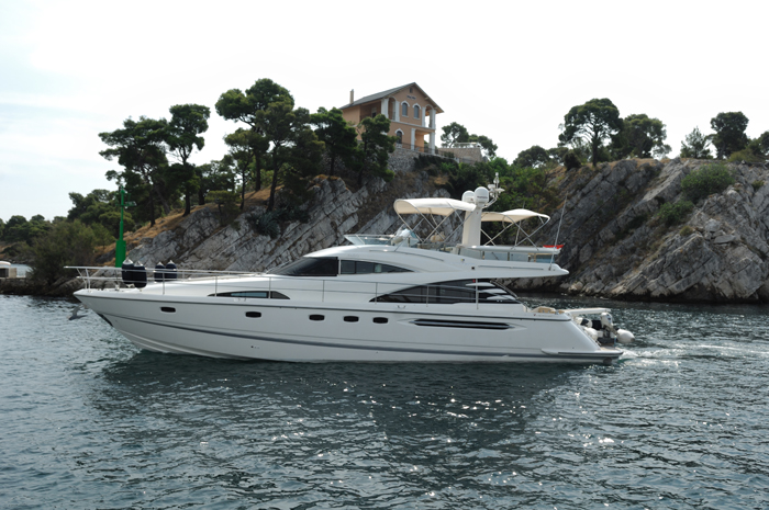 Fairline Squadron 58