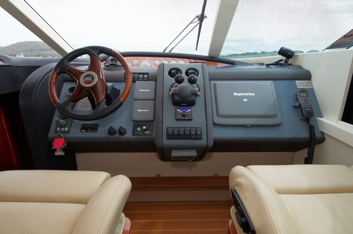 Fairline Squadron 58