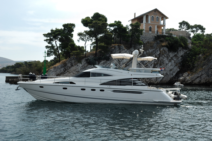 Fairline Squadron 58