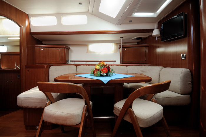 Beneteau 57
