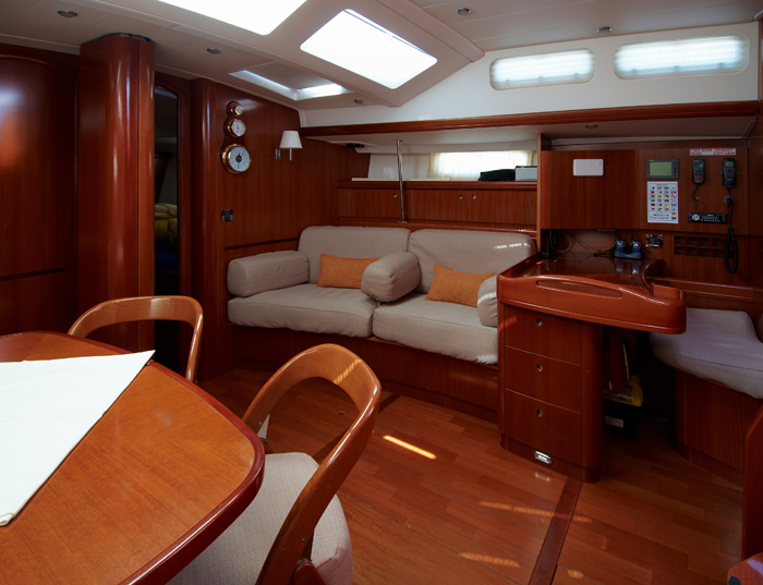 Beneteau 57