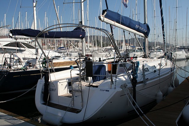 Dufour 365