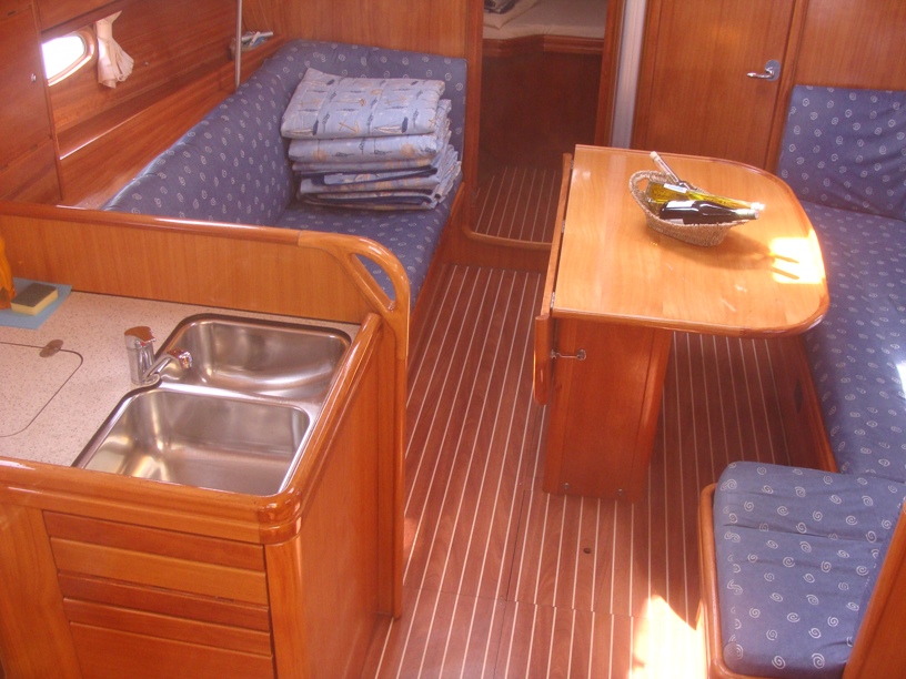 Bavaria 37 Cruiser