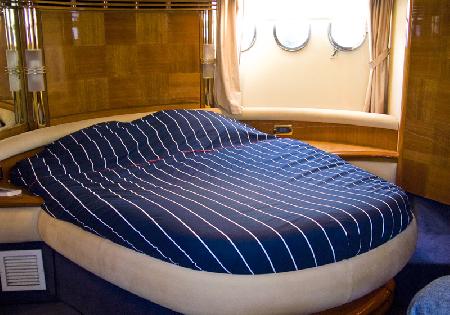 Azimut 55