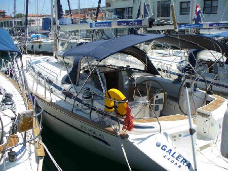 Bavaria 44