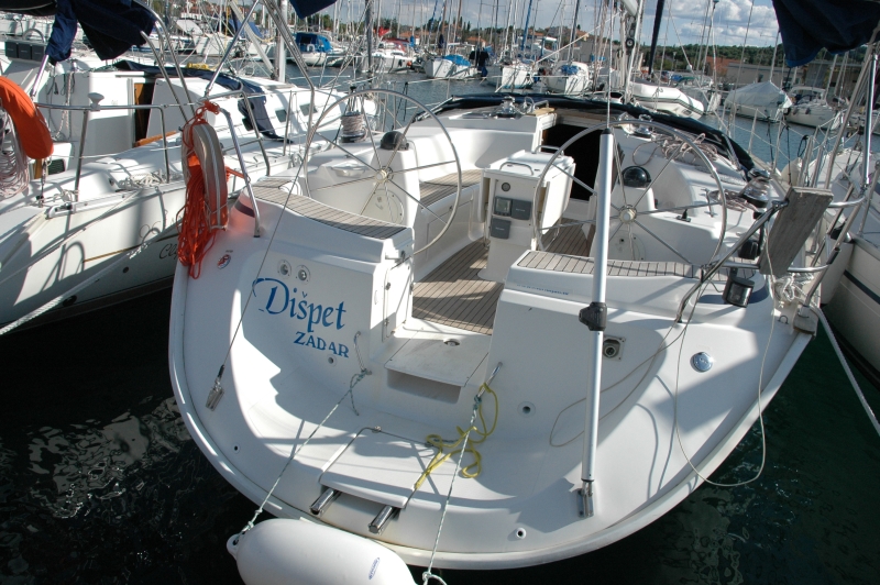 Bavaria 44