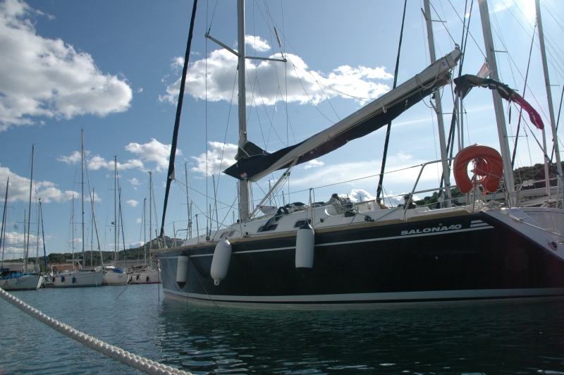 Salona 40