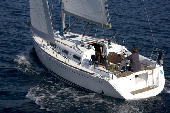 Dufour 325 Grand  Large