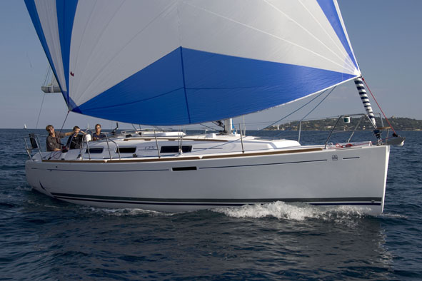 Dufour 325 Grand  Large