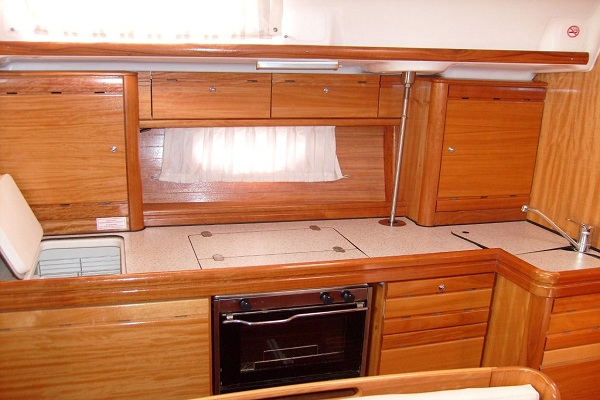 Bavaria 39 cruiser