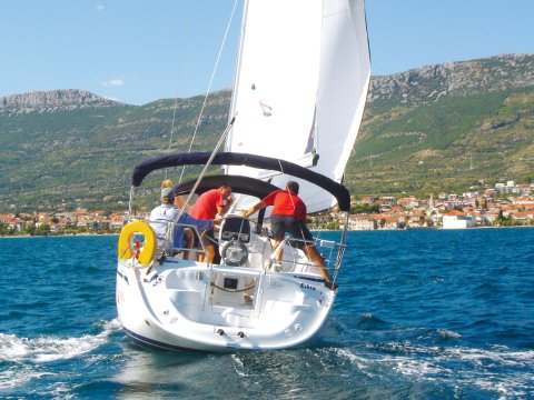 Bavaria 30