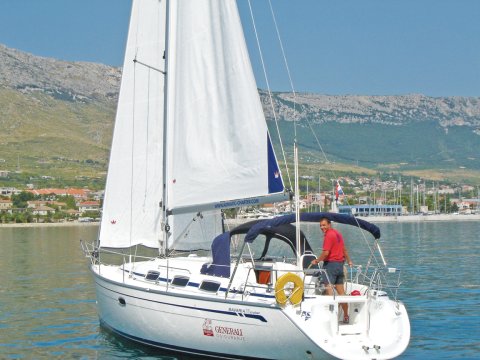 Bavaria 33