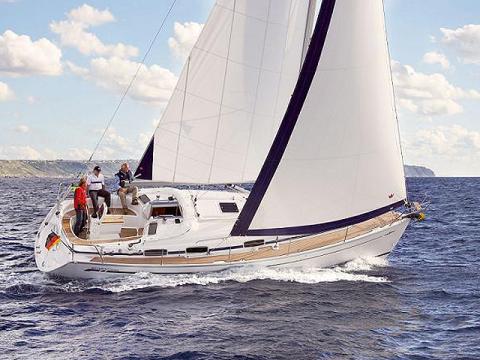 Bavaria 37
